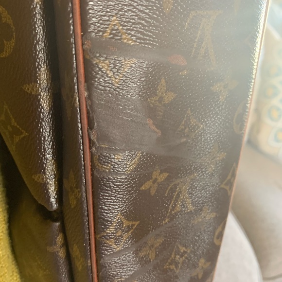 Louis Vuitton Cite GM - Vintage and authenticated. - Picture 7 of 14